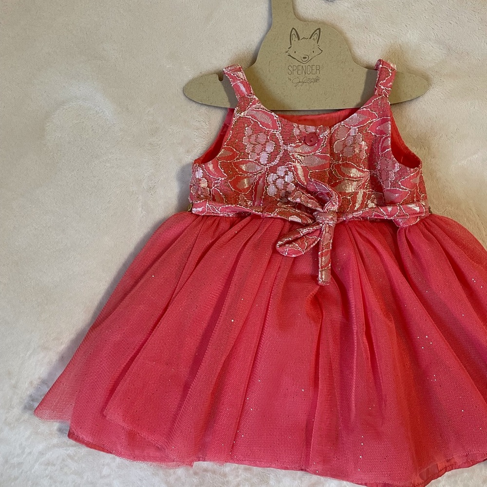 Formal Dress - Picture 2 of 4